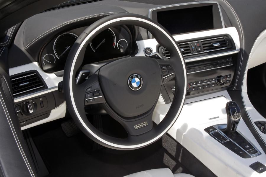  BMW 6-Series Convertible 2011 года  (фото 12 из 320)